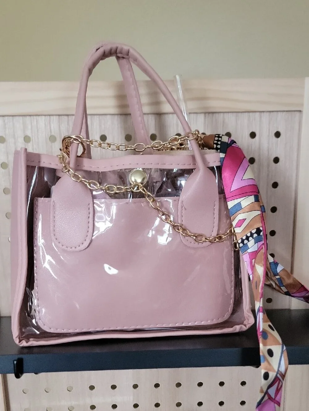 N/A giftable totes
